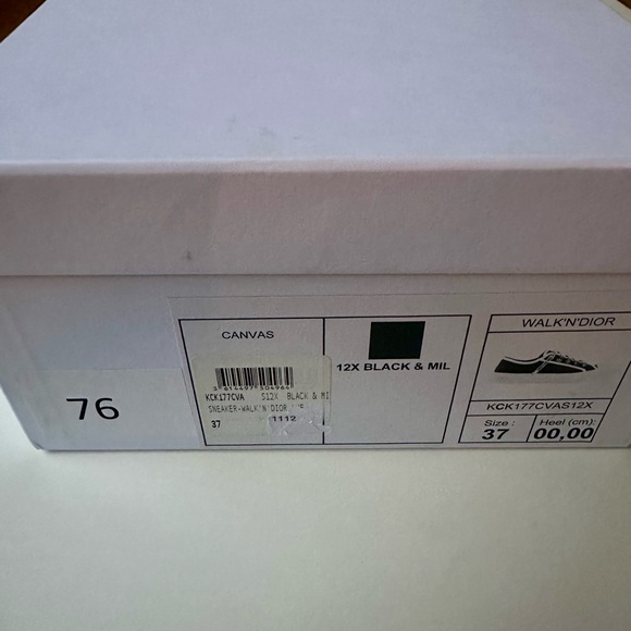 Dior Walk'n'Dior Sneaker / Trainers
Size 37 with original box retail $890 - Picture 8 of 8